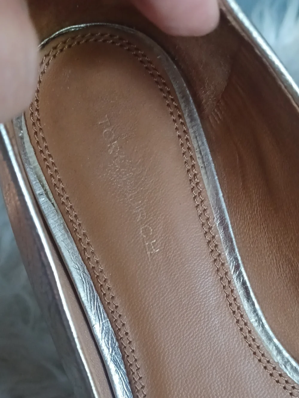 Tory Burch Gold Flats Squere Logo